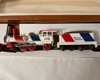 Mini bicentennial and spirit of 76 trains