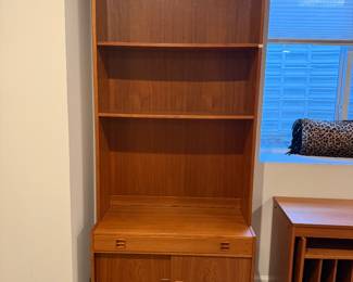 MCM Danish Teak bookcase/ Cabinet