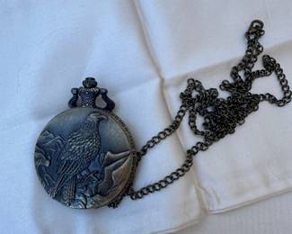 Eagle Quartz Pocket Watch with Chain 