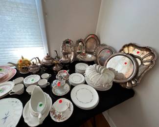 China, serving trays