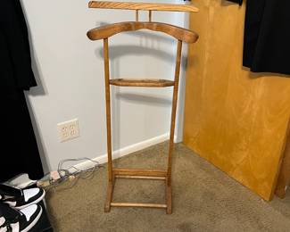 Suit rack