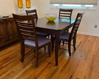 Dining set