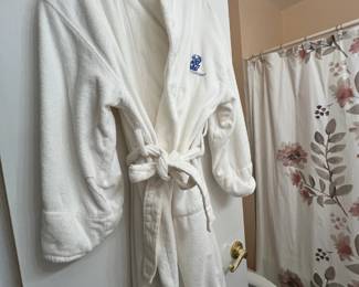 Ritz Carlton Robe - FANCY