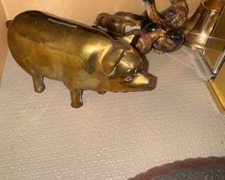 Brass pig