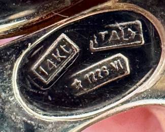 detail