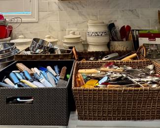 Loads of Kitchenwares