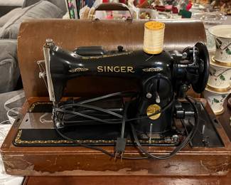 Singer Sewing Machine
