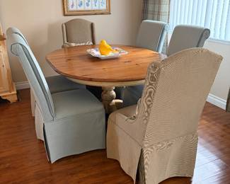 Ethan Allen Dining Table, 6 Chairs and Table Extensions