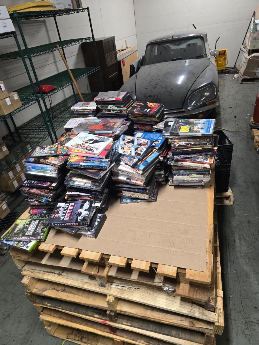 HUGE TOOL & ANTIQUE WAREHOUSE SALE MUST SELL starts on 9/18/2026