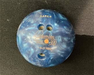 Columbia bowling ball