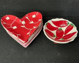 decorative heart plates