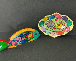 colorful bowl and wall fish