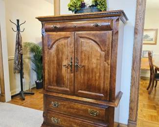 Henry Link Cabinet