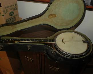 LUDWIG BANJO