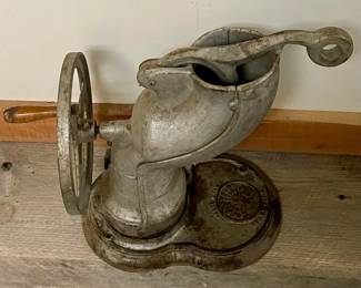 ANTIQUE C. C. CLAWSON'S SNOW KING NO. 1 ICE SHAVER