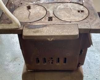 ANTIQUE 1910S-30s  LOTH's LIBERTY COOK STOVE