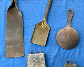 PRIMITIVE SHOVELS, C/I SCOOP, COW BELLS
