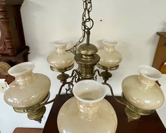 VINTAGE CHANDELIER LAMP
