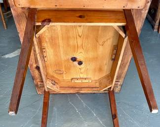 Vintage/Antique Shaker Style Farm Table