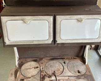 ANTIQUE 1910S-30s  LOTH's LIBERTY COOK STOVE