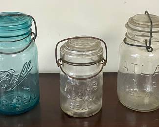 VINTAGE/ANTIQUE CANNING JARS