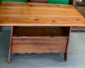 RUSTIC PINE MONK'S BENCH/FLIP-TOP TABLE W/STORAGE
