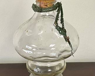 VINTAGE CARAFE/DECANTER
