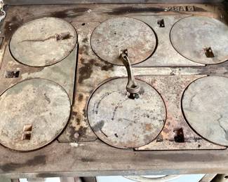 ANTIQUE 1910S-30s  LOTH's LIBERTY COOK STOVE