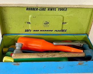 VINTAGE 1960s BUSY BOY TOOL CHEST