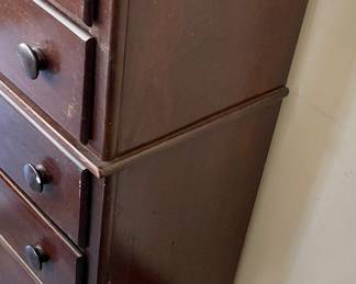 Antique 6-Drawer Chest