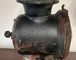 ANTIQUE FORD MODEL T KEROSENE TAIL LAMP