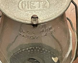ANTIQUE DIETZ MONARCH HOT BLAST LANTERN