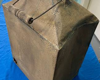 ANTIQUE BALE HANDLED CAN