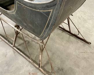 ANTIQUE HORSE-DRAWN CUTTER SLEIGH (PORTLAND CUTTER)