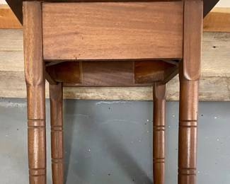 VINTAGE CHUNKY SQUARE TABLE