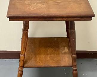 Antique Spooled Legs 2-Tier Side Table