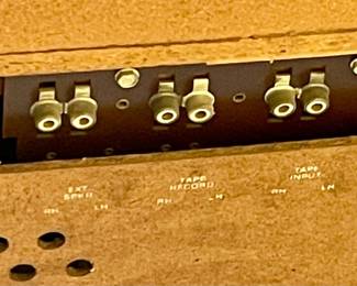 VINTAGE PHILCO/FORD STEREO/PHONO/8-TRACK