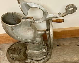 ANTIQUE C. C. CLAWSON'S SNOW KING NO. 1 ICE SHAVER