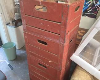 Stacking crates