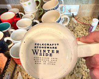 Folkcraft Winter Side Stoneware Mug