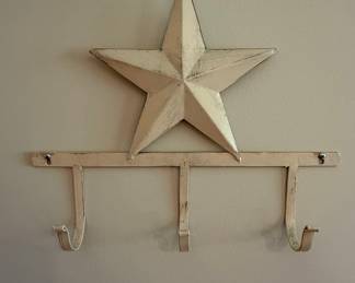 Cast Iron Star Wall Hook with Three Hooks