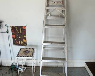 Werner 6-Foot Aluminum A-Frame Stepladder