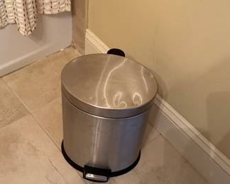 Stainless Steel Pedal Trash Can