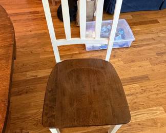 Pedestal Dining Table and Chairs