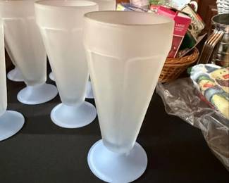 Vintage Tiara Indiana Glass Frosted Powder Horn Pilsner Glasses second image
