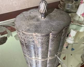 Vintage Godinger Silver Plated Floral Engraved Jewelry Box