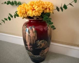 Vintage Japanese Lacquerware Vase with Landscape Motif
