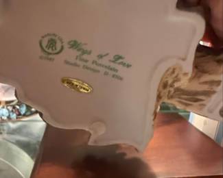 Maruri USA Wings of Love Porcelain Figurine second image