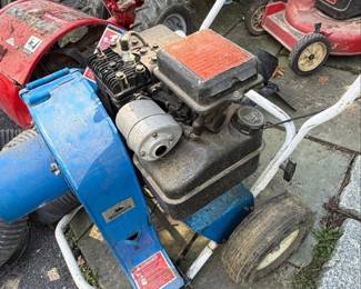 YardVark Leaf Vacuum and Blower second image