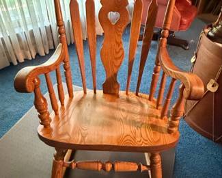 Vintage Oak Sweetheart WindsorStyle Rocking Chair